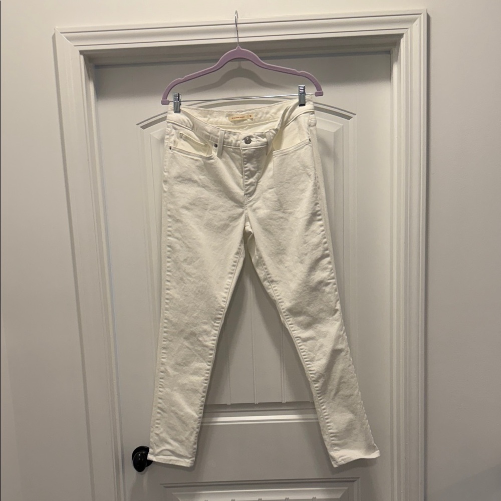 Levi's Cream 311 Shaping Skinny Jeans